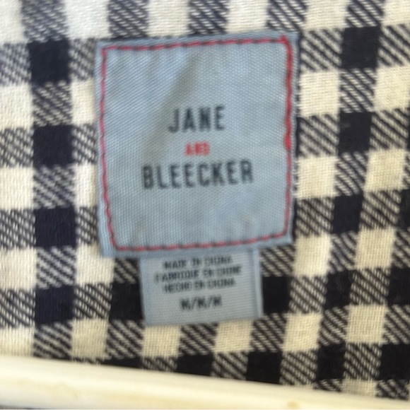 Jane and Bleeker Navy and White Gingham Romper Size M - Picture 9 of 9